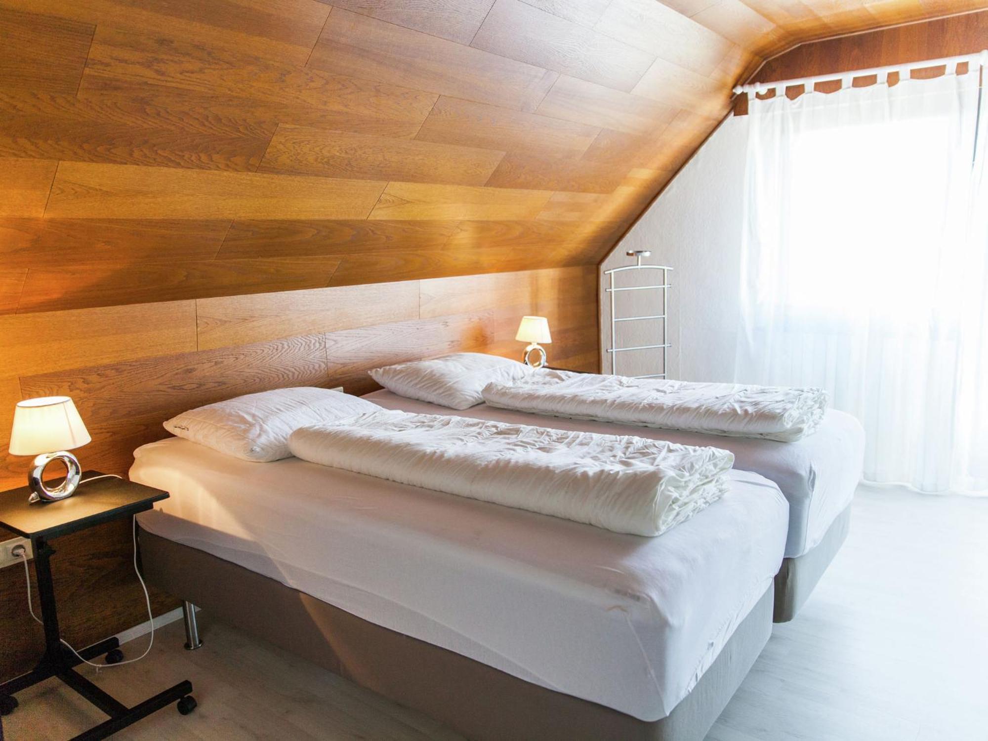 Beautiful Holidayhome With Sauna And Terrace Harscheid Екстериор снимка