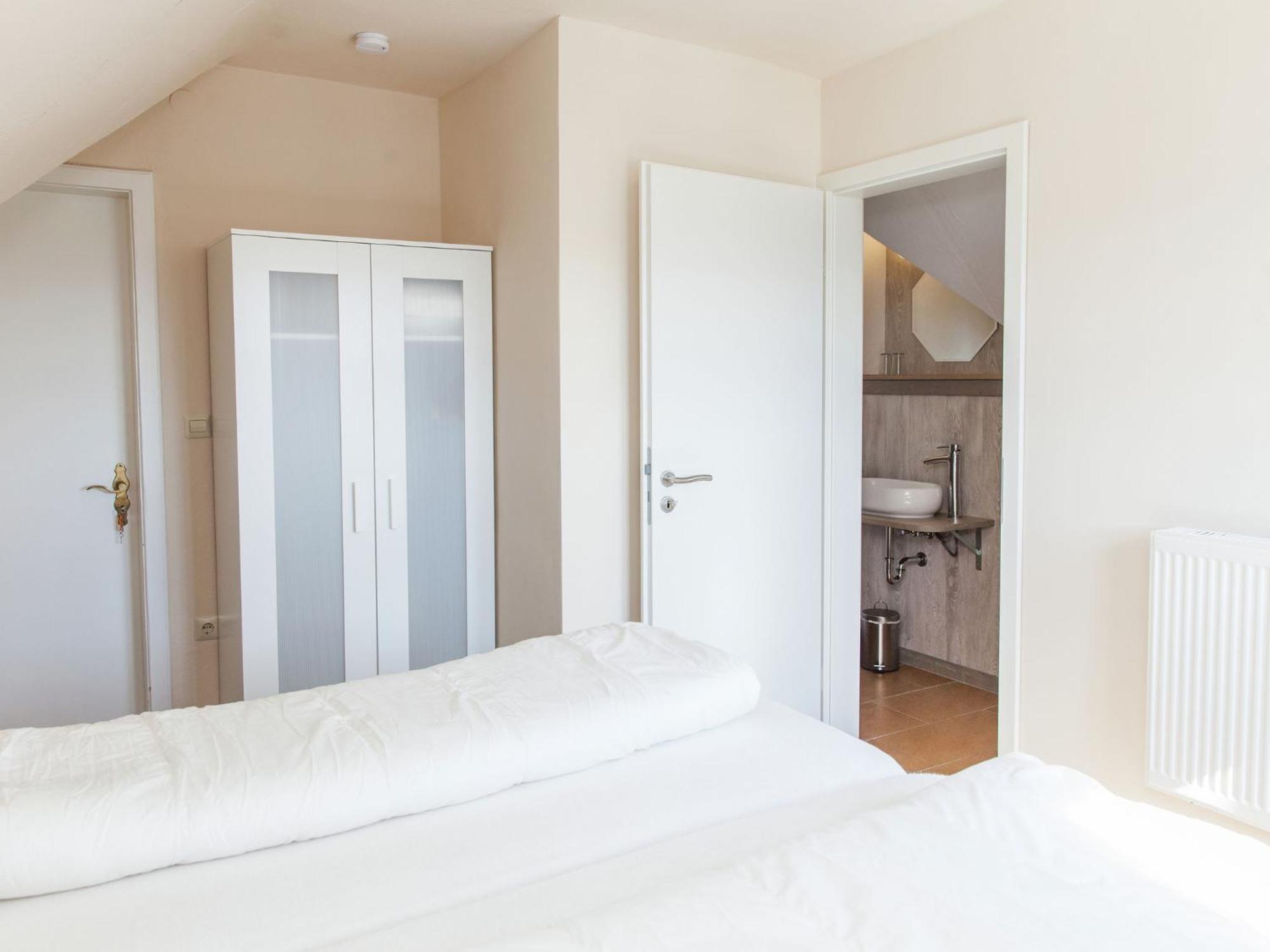 Beautiful Holidayhome With Sauna And Terrace Harscheid Екстериор снимка